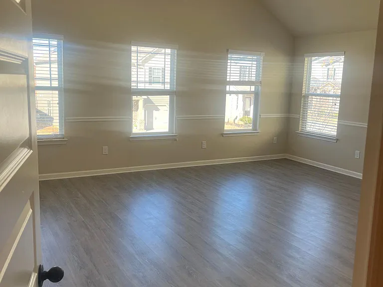 223 Heatherwood Ln — Photo 25