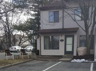 30 Selvin Loop #A, Staten Island, NY 10303