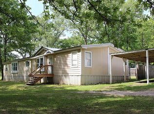 640 White Oak Rd, Maud, TX 75567