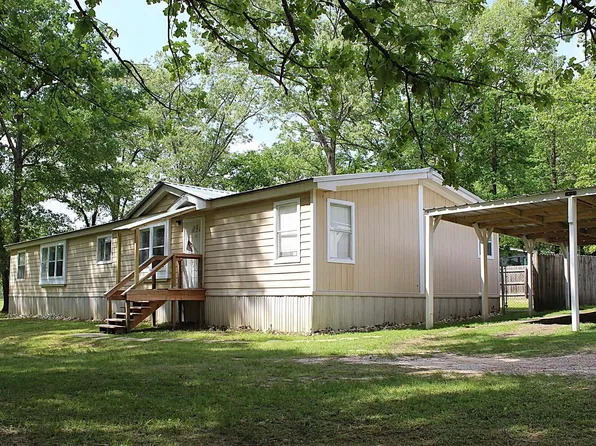 640 White Oak Rd, Maud, TX 75567