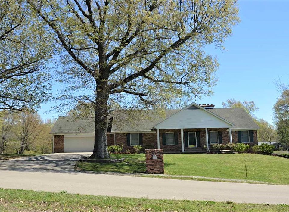 1st image of 13584 Plaza Heights Ave