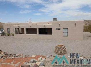 10 Macadamia Rd, Truth or Consequences, NM 87901