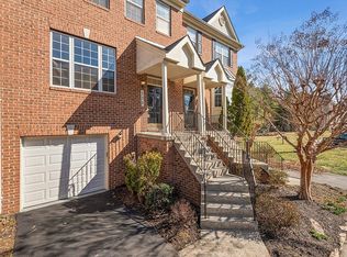 125 Longpoint Way, Gaithersburg, MD 20878