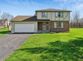 9033 Greiner Rd, Clarence, NY 14031