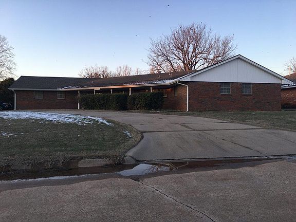 3rd image of 1701 NW 32nd St
