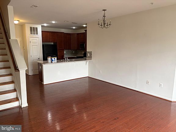 3rd image of 8141 Mission Hill Pl #19