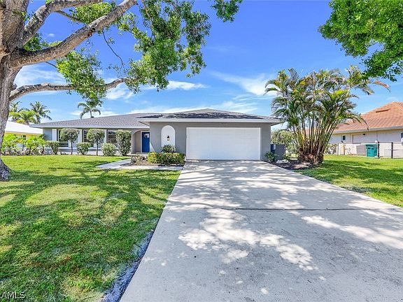 4th image of 9730 Cypress Lake Dr