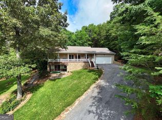 523 Sunnyside Shrs, Hiawassee, GA 30546