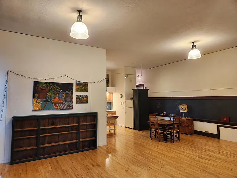 80 Williams St #3C — Photo 8