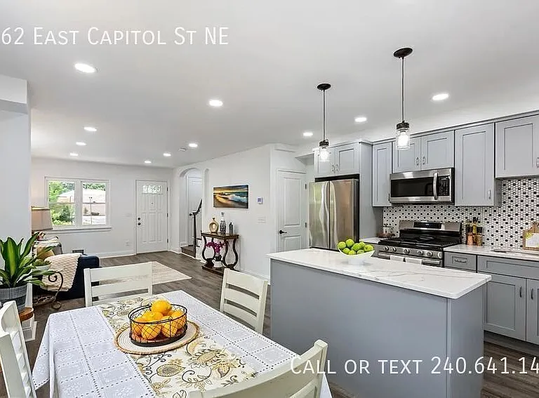 3962 E Capitol St NE — Photo 14