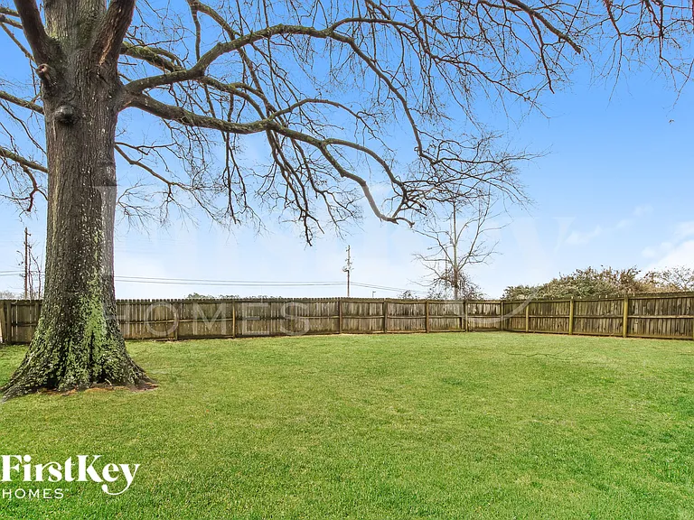 3854 Waterfall Dr — Photo 15