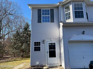 23 Esplanade Way, Bayville, NJ 08721