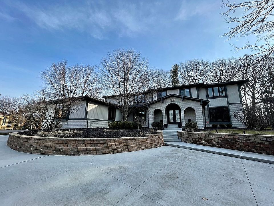 1st image of 4045 E Hanover Ct