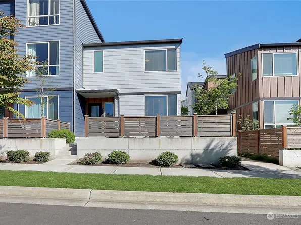 32694 Hemlock Avenue SE, Black Diamond, WA 98010