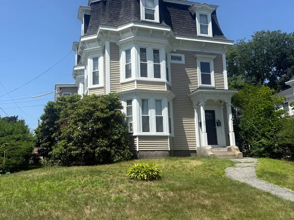 26 High St #3, Methuen, MA 01844