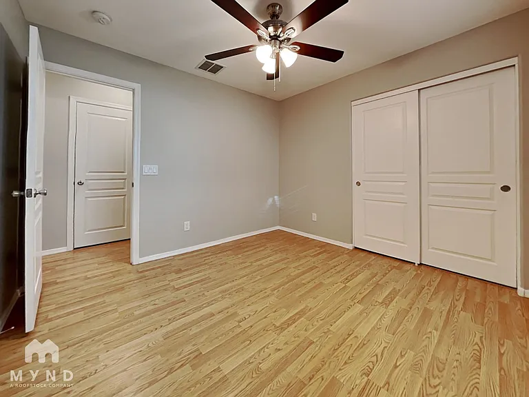 1423 E Poncho Ln — Photo 11