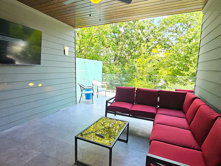 Rooftop Covered Porch