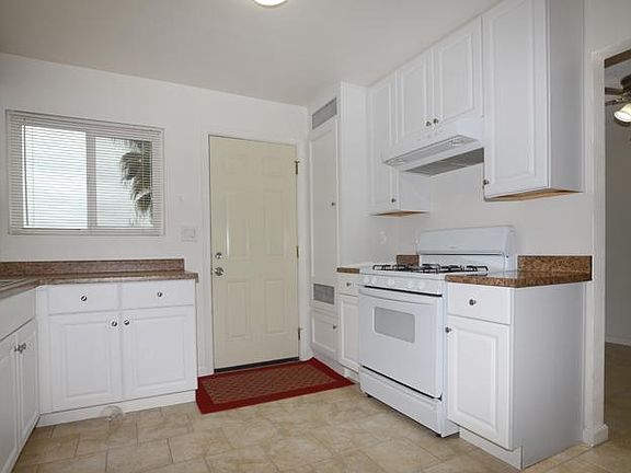 4th image of 1220 N Park Western Dr APT 2
