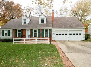 7628 Aberdeen St, Prairie Village, KS 66208