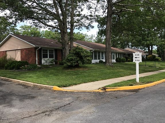3rd image of 111D Edinburgh Ln #100D