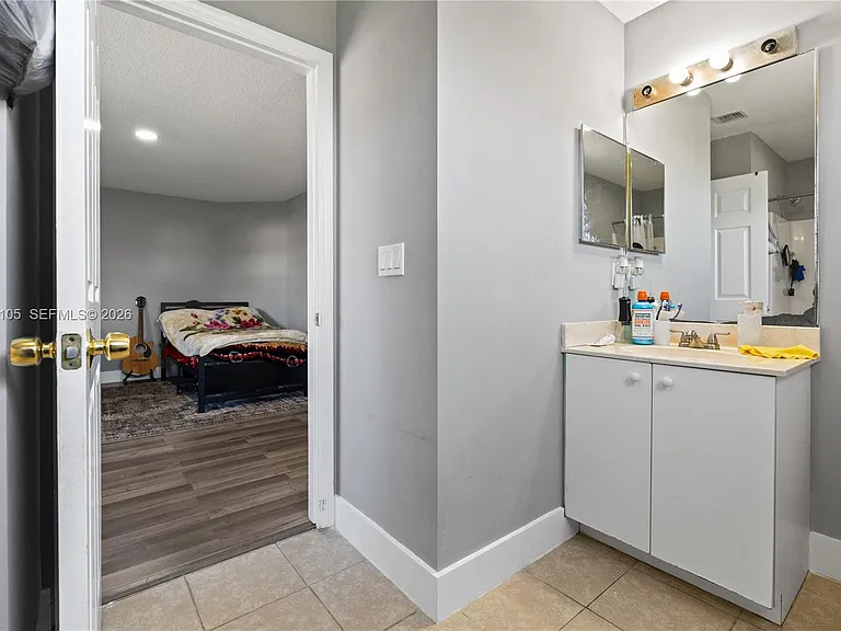 401 NW Kilpatrick Ave — Photo 25