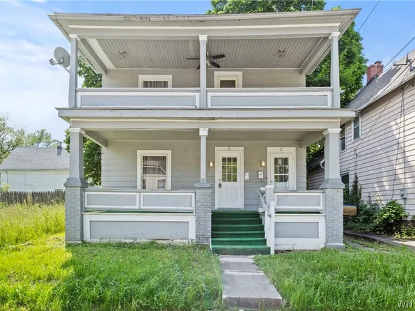 1812 18th St, Niagara Falls, NY 14305