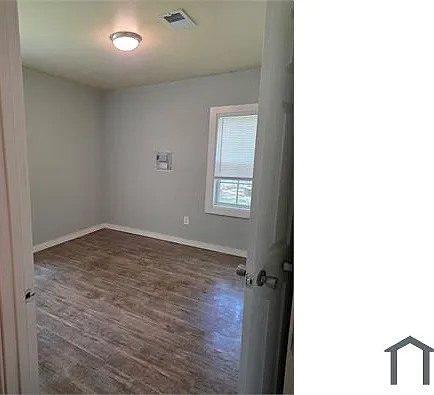 1614 Penicault Dr — Photo 7