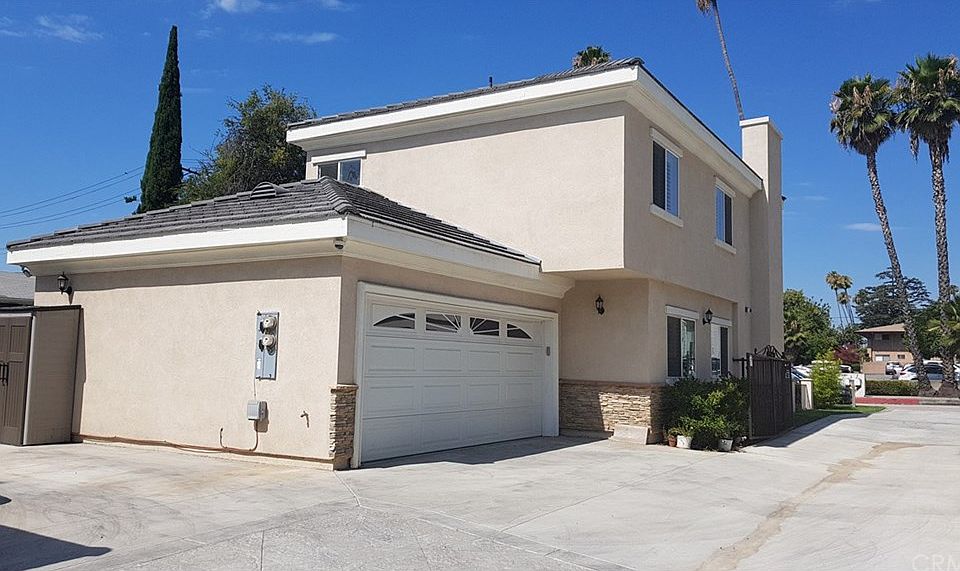 1st image of 64 S Altadena Dr