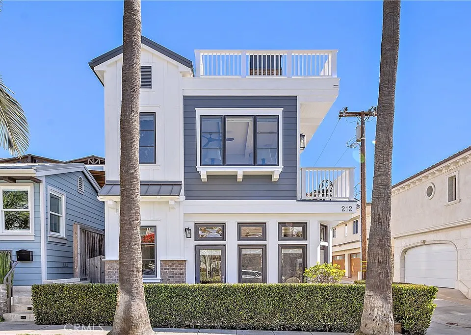 212 Marguerite Ave