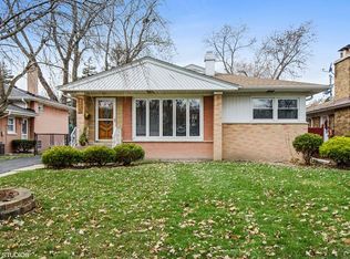 1520 Hoffman Ave, Park Ridge, IL 60068