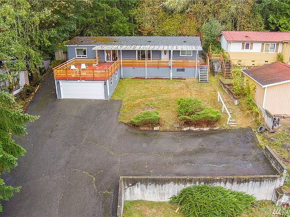 2nd image of 14614 215th Ave E