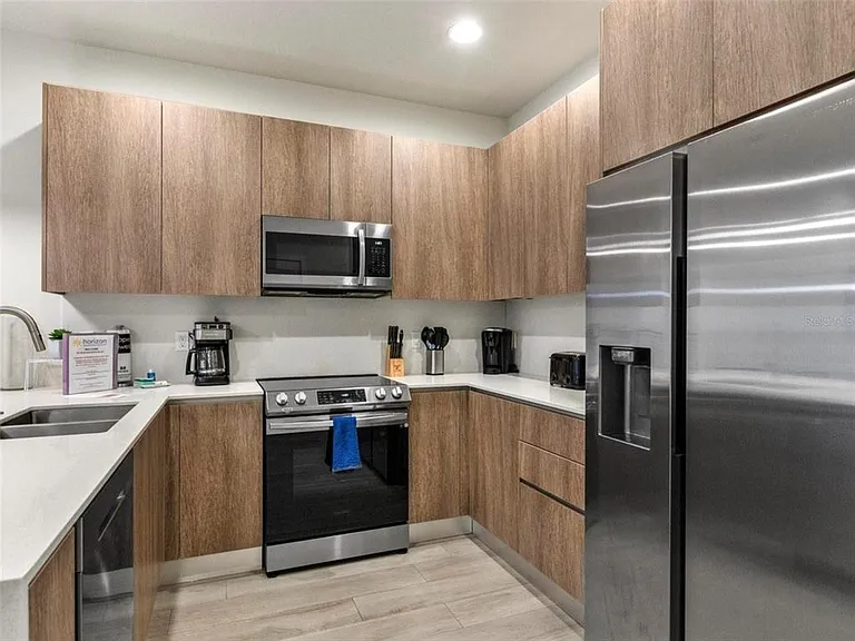 17216 Blessing Dr — Photo 7