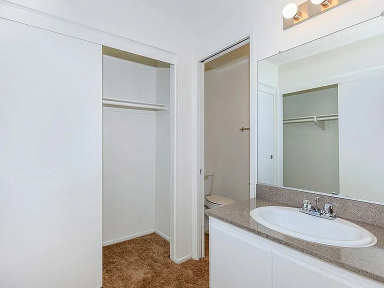 Five Coves Apartment Homes — Photo 53