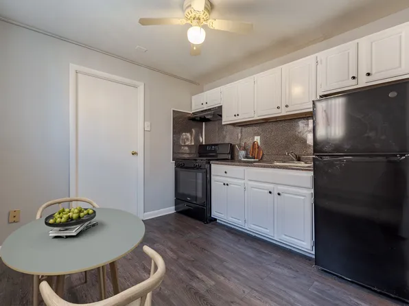 Benton Gardens Apartments