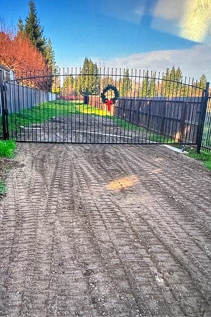 1st image of 5525 E Quashnick Rd