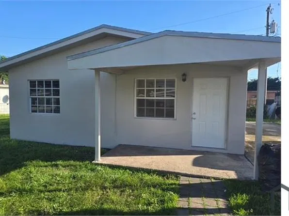529 NW 10th St, Florida City, FL 33034