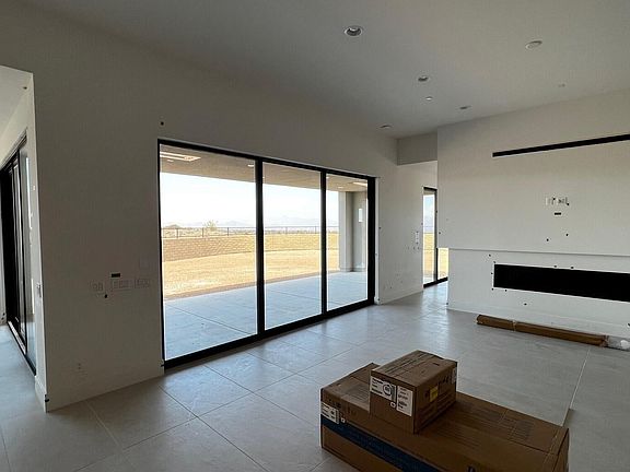 3rd image of 13140 E DESERT HOLLY Drive