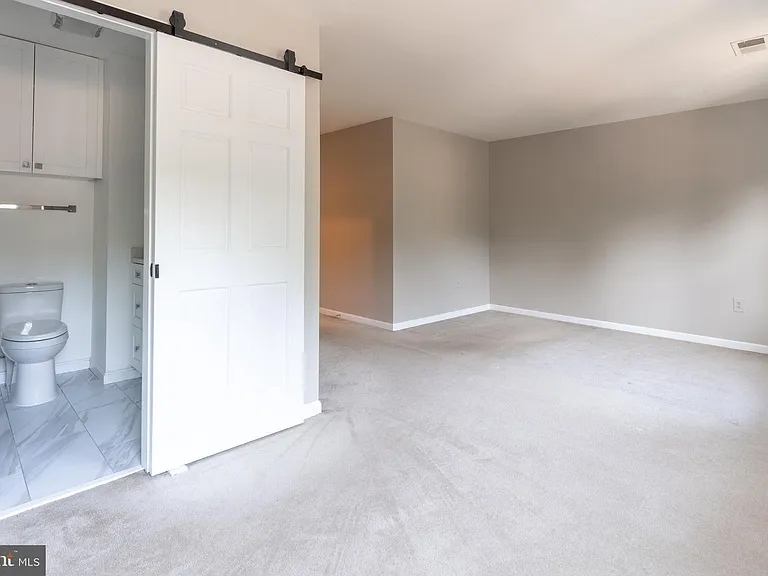 8020 Bethelen Woods Ln — Photo 10