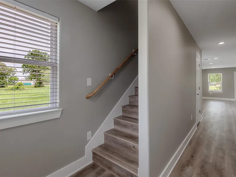 140 N Shady Oaks Dr — Photo 4