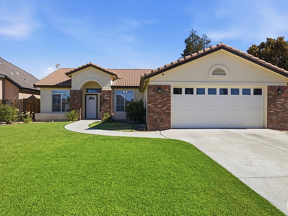 4th image of 10208 Polo Trail Ave