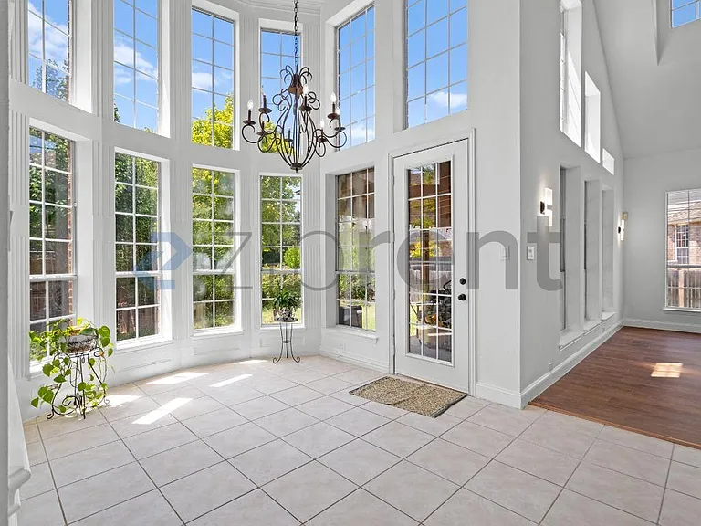 4509 Brittany Dr — Photo 46