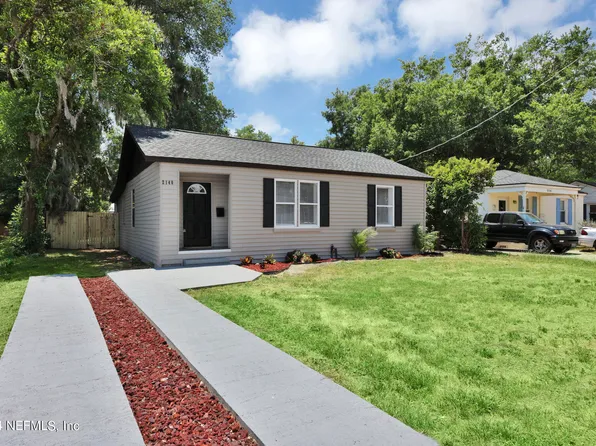 2140 KINGSWOOD Road, Jacksonville, FL 32207