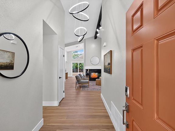 3rd image of 3060 Rockford Way