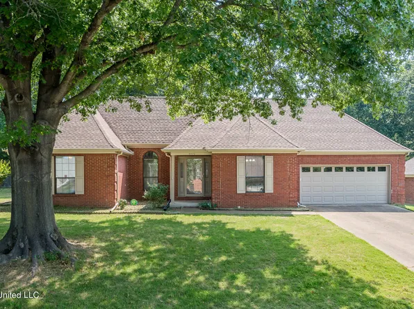 5372 Pear Dr, Southaven, MS 38671