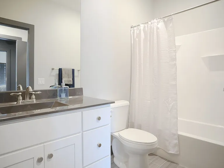 520 Neil — Photo 21