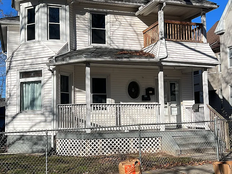 76 Acushnet Ave #2 — Photo 2
