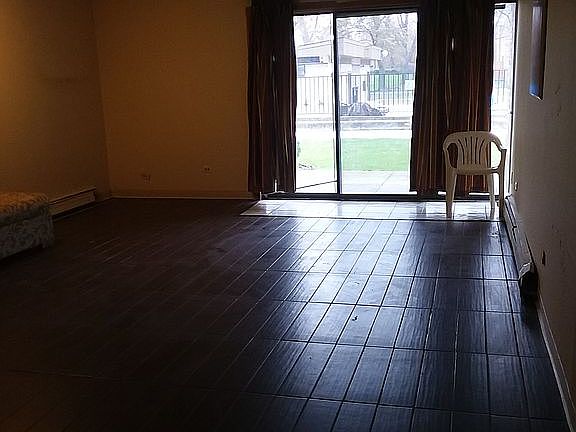 2nd image of 1926 Prairie Sq #128B