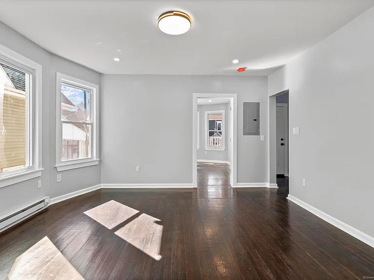 228 Cooke St #1 — Photo 5