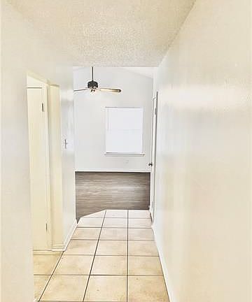 2nd image of 5100 Oak Bayou Ave