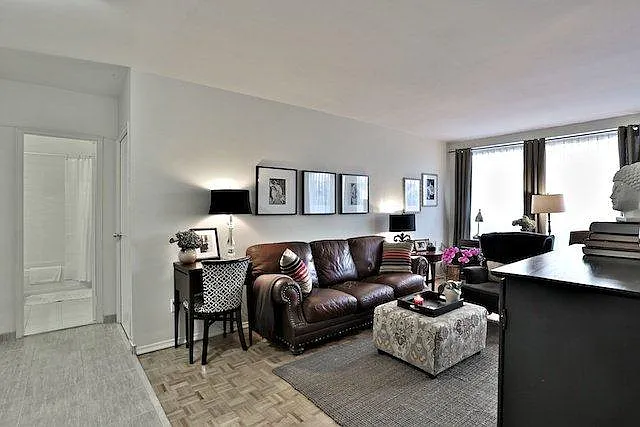 11 Shallmar Blvd — Photo 11